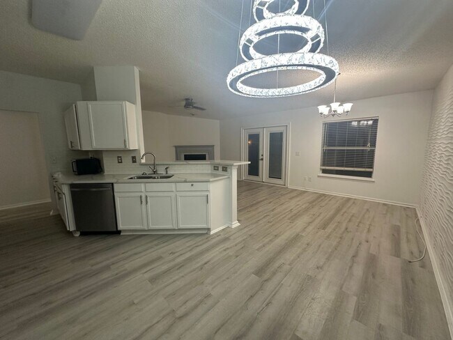 Building Photo - Orange Park Home, Laurel Grove Community