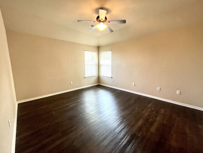 Building Photo - 4905 Rock Creek Rd