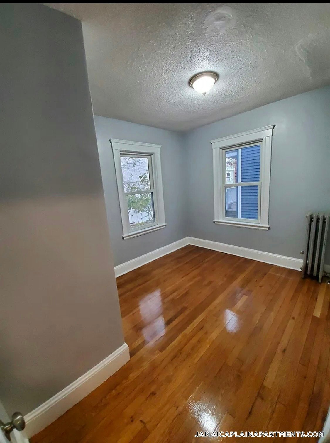 Building Photo - 42 Day St