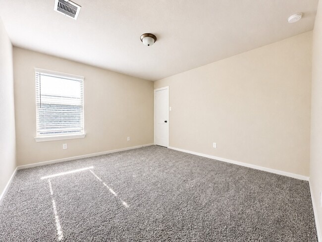 Building Photo - 21018 Camberwell Beauty Ln