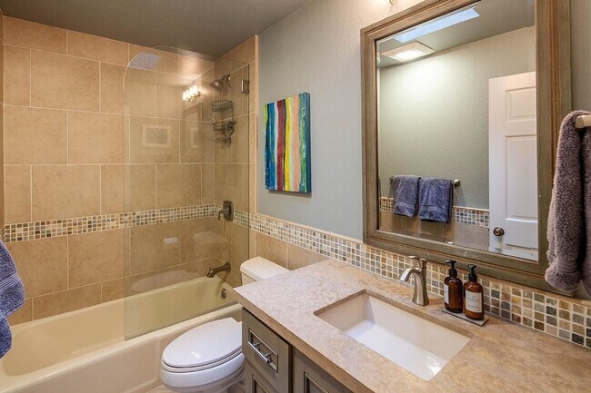 Building Photo - Elevated Olympic Valley Two-Bedroom Condo