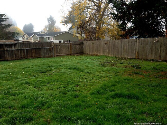 Building Photo - Modern 3 Bedroom Home near Auburn Elementa...