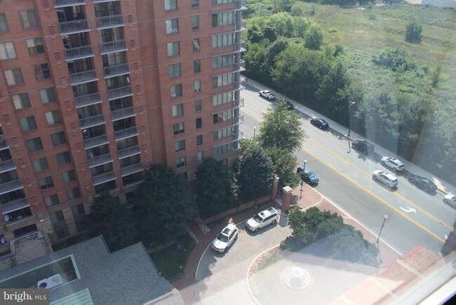 Building Photo - 11710 Old Georgetown Rd