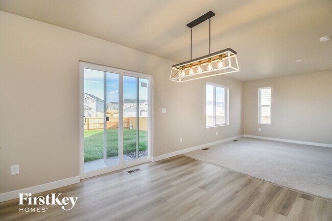 Building Photo - 6920 Akela Ln