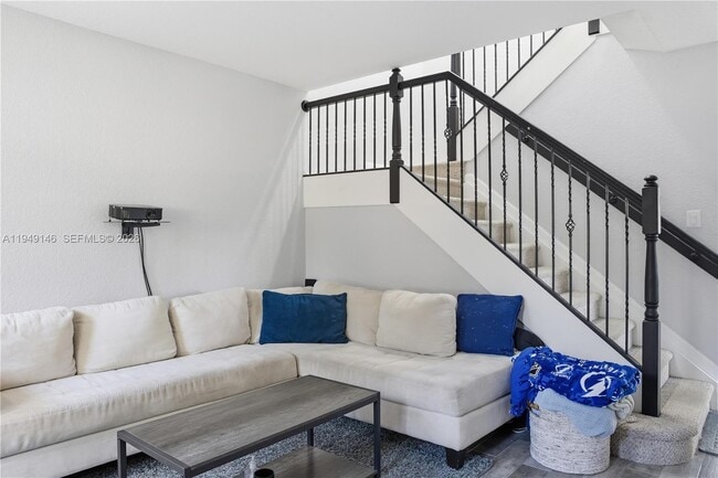 Building Photo - 16290 SW 47th Manor