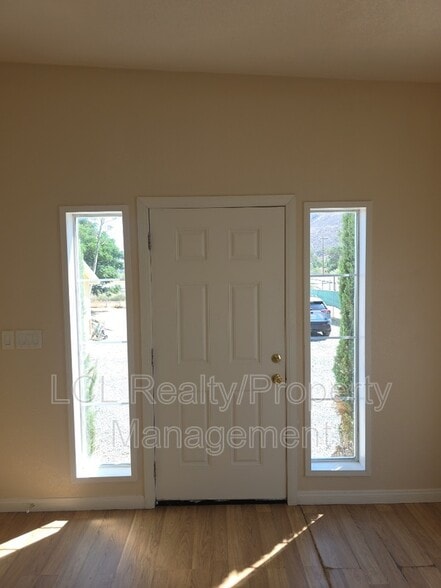 Building Photo - 32958 CA-74