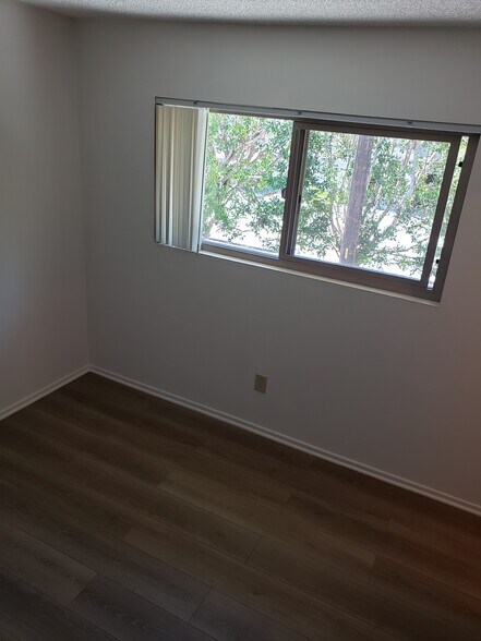 Building Photo - 2930 W 235th St