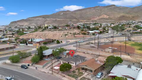 Building Photo - 2723 Grant Ave