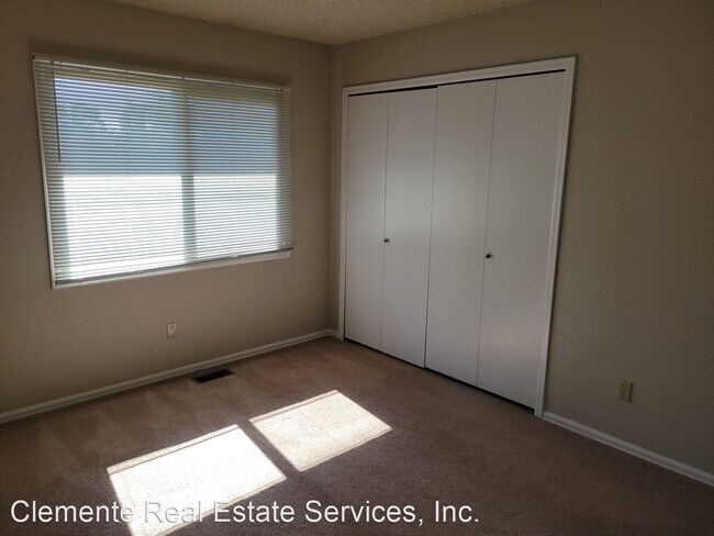 Building Photo - 3 br, 2 bath House - 4020 Thundercloud Drive