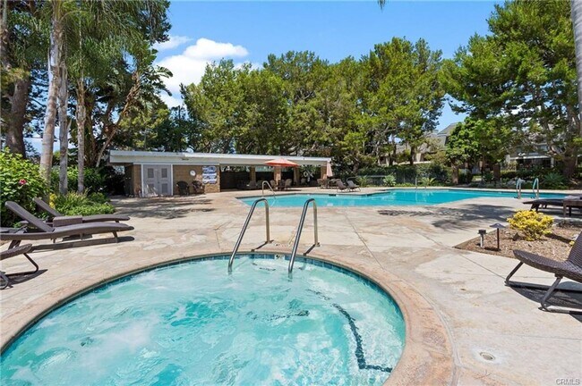 Building Photo - Huntington Harbor Coastal Retreat