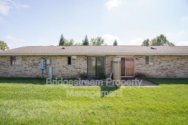 Building Photo - 4331 Powell Rd