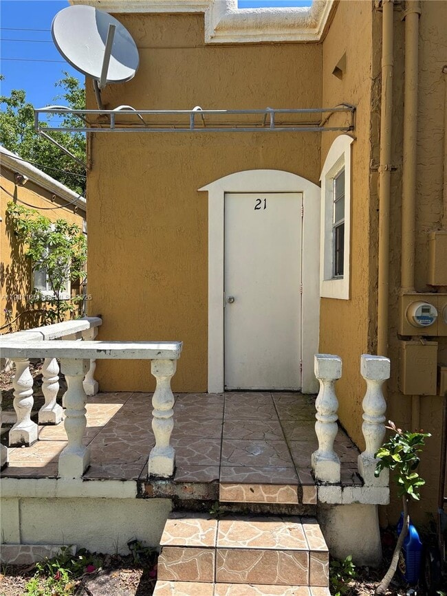 Building Photo - 1715 Lincoln St