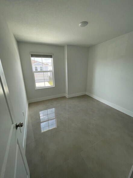 Building Photo - 2201 Aquifer Ln