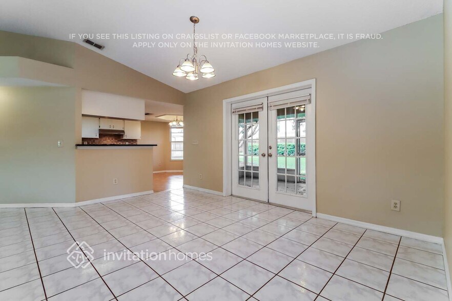 Building Photo - 5909 Redhawk Dr