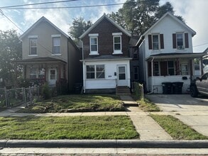 Building Photo - 1819 Dorcas St