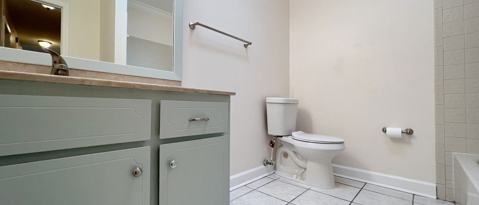 Building Photo - 358 Evergreen Pl