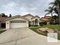Building Photo - Updated Home In Established Northeast Fresno Neighborhood. Clovis Unified Schools!