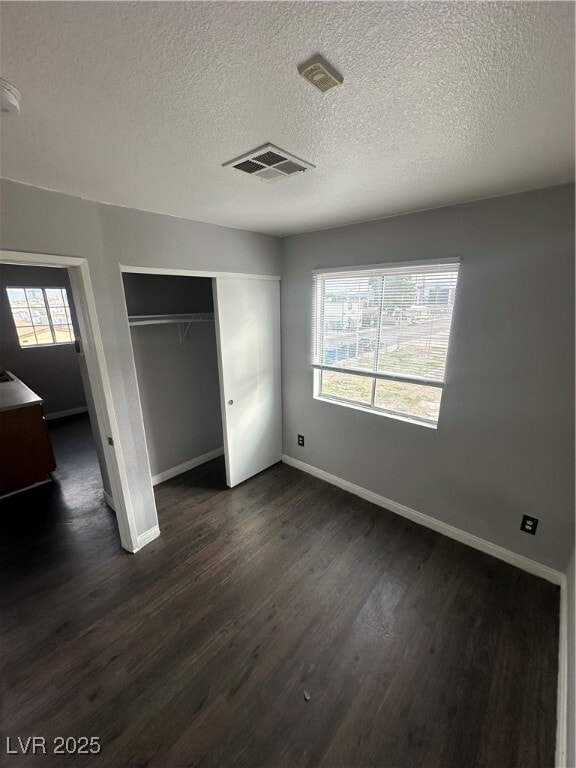 Building Photo - 231 W Philadelphia Ave