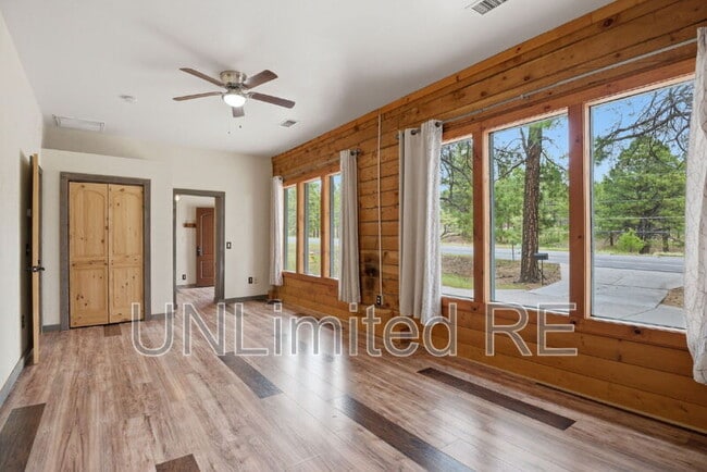 Building Photo - 4553 S Lake Mary Rd
