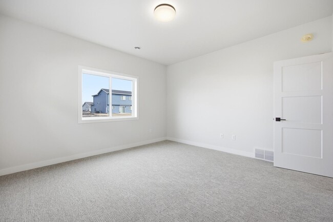 Building Photo - 6267 87th Ave S