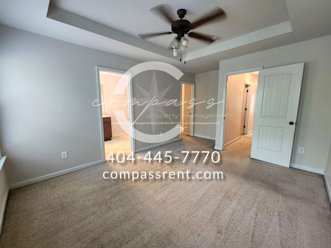 Building Photo - 6048 Oak Bend Ct