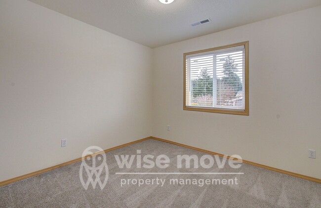 Building Photo - Your Next Chapter Starts Here- 1/2 off First Month!