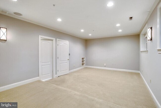 Building Photo - 10555 Tuckerman Heights Cir