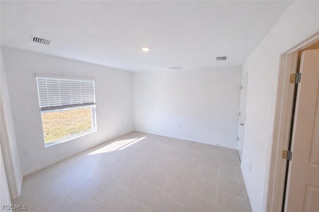 Building Photo - 17240 Cantu Ct