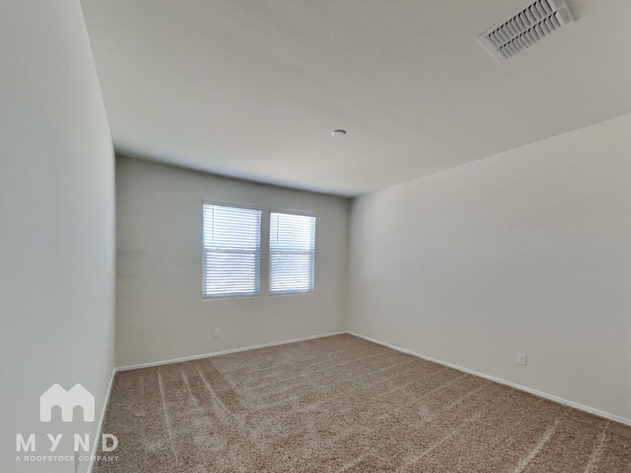 Building Photo - 10515 E Lupine Ln
