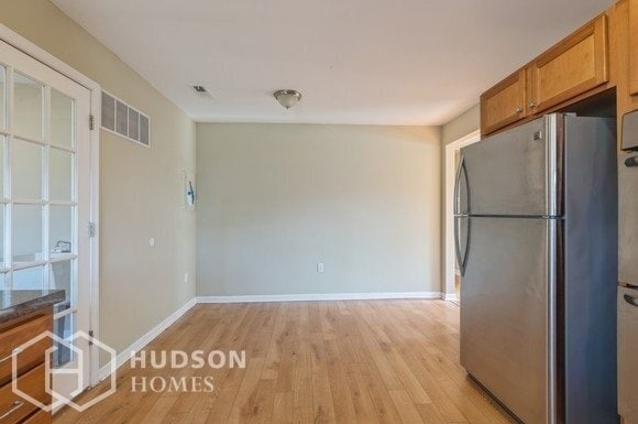 Building Photo - 1159 Lewis Terrace