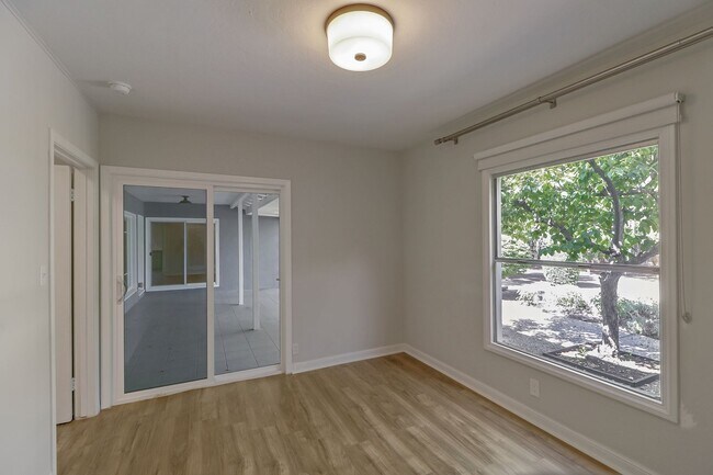 Building Photo - Los Altos 4-Bedroom with Fireplace, EV Hoo...