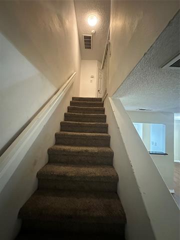 Building Photo - 3936 Brandon Park Dr