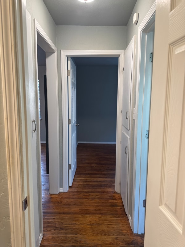 Building Photo - 1907 Nix St