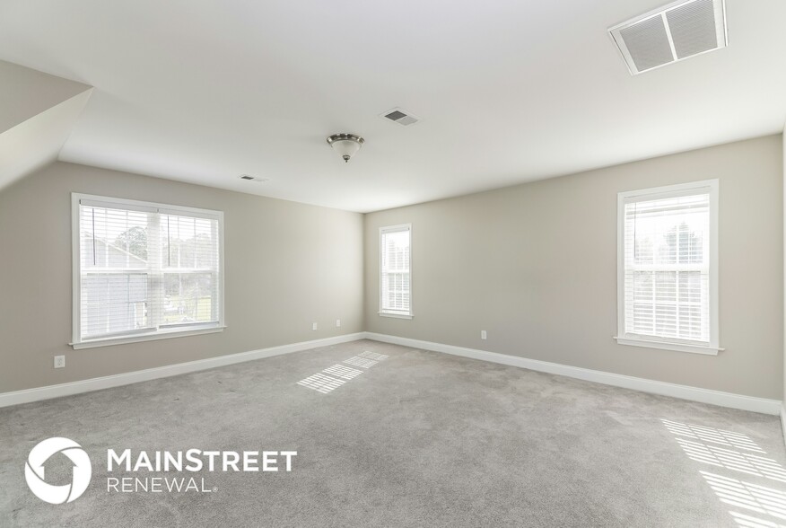 Building Photo - 18 Barrette Ln