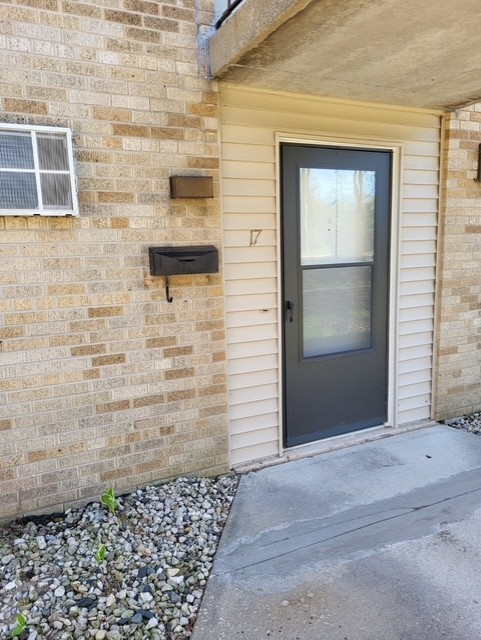 Primary Photo - 318 Island Dr