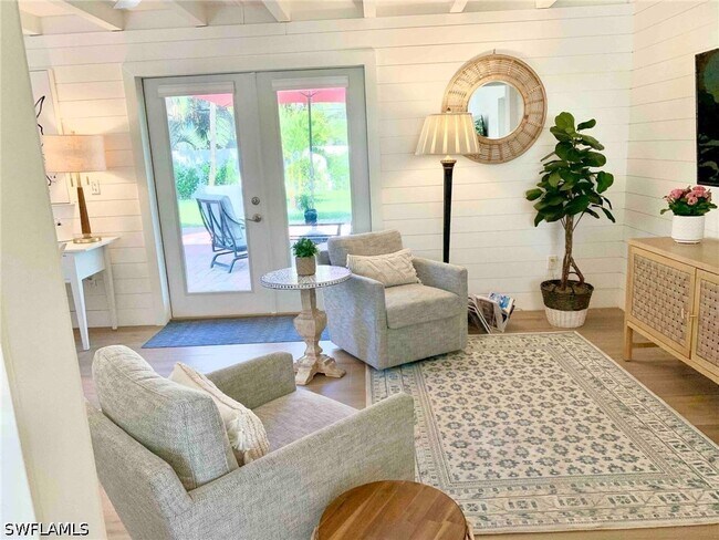 Building Photo - 1530 Mandarin Rd