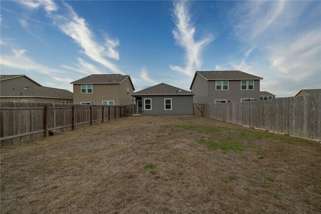 Building Photo - 329 Flower Smith Ln