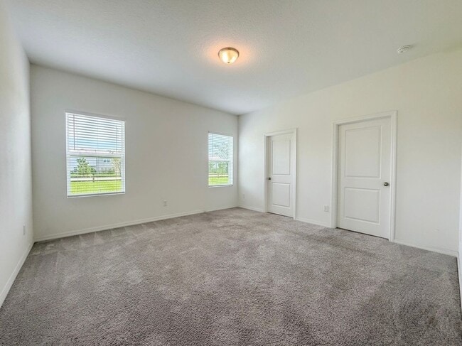 Building Photo - 5853 Bullock Pl