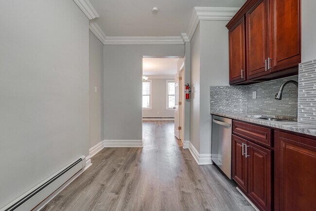 Building Photo - 214 Olean Ave