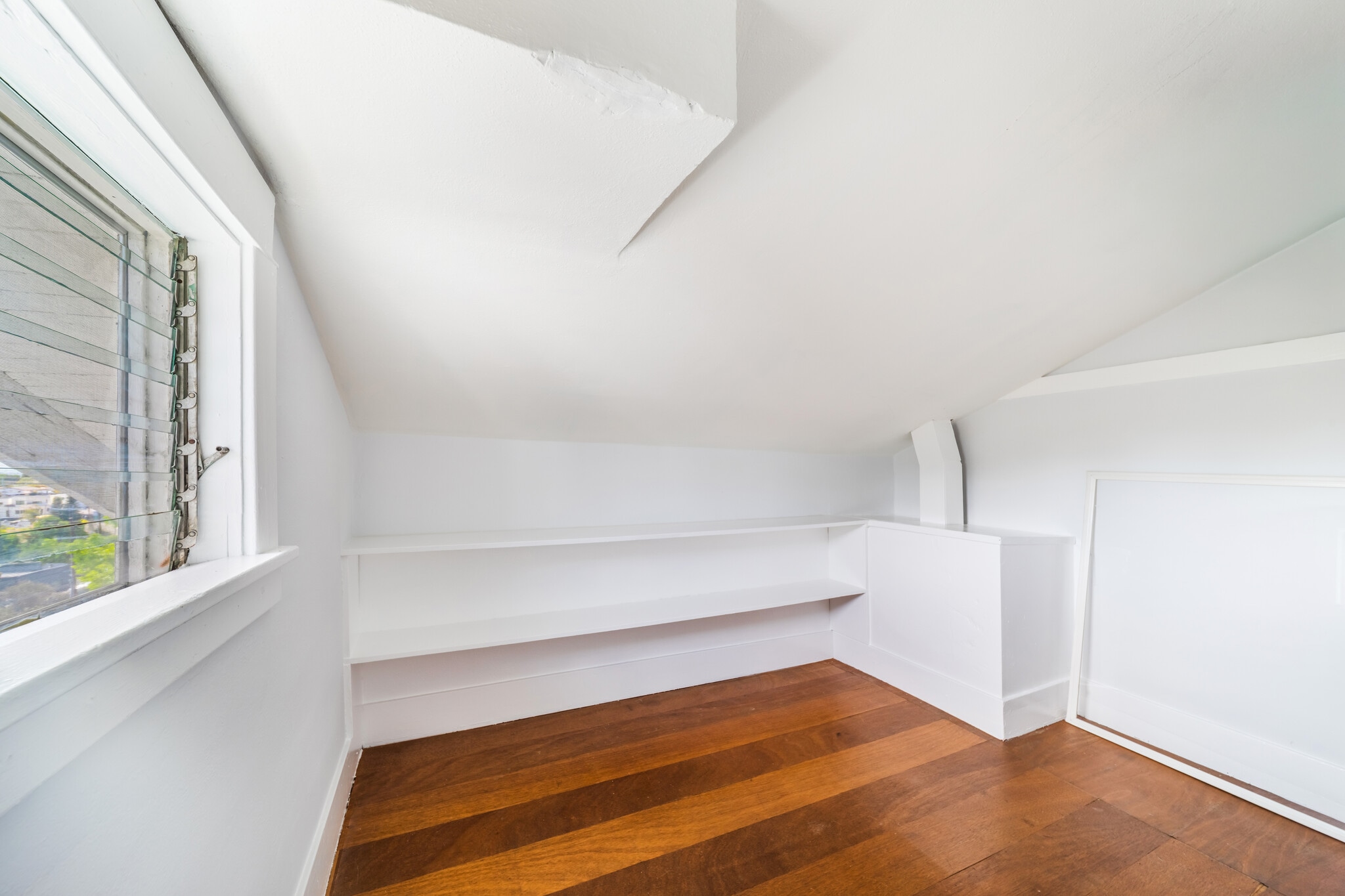 Bedroom 1 closet - 1100 Coronado Ter