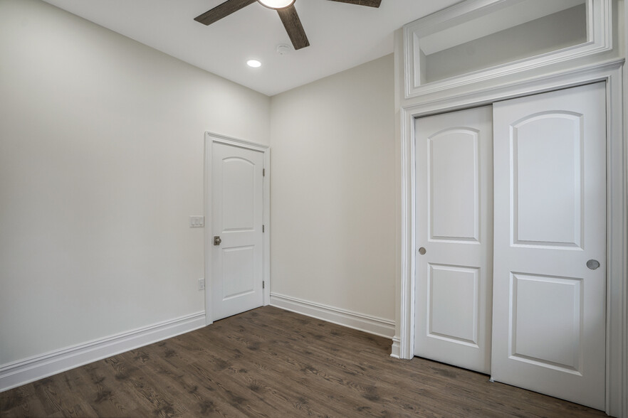 Primary Bedroom - 155 Grand St