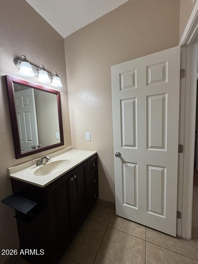 Building Photo - 860 Catalina Dr