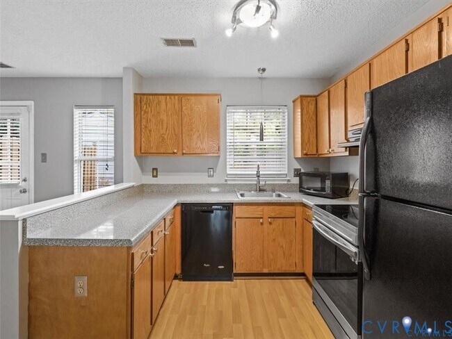 Building Photo - 1814 Timberly Waye