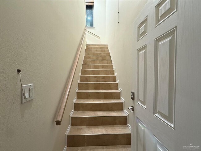 Building Photo - 7 Industrial Wy