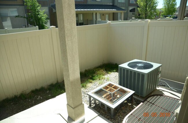 Building Photo - 10433 Sage Vista Way