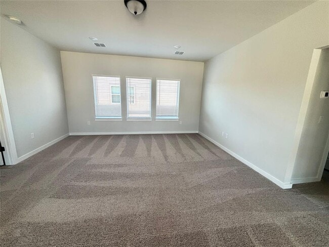 Building Photo - 2204 Spokane Dr