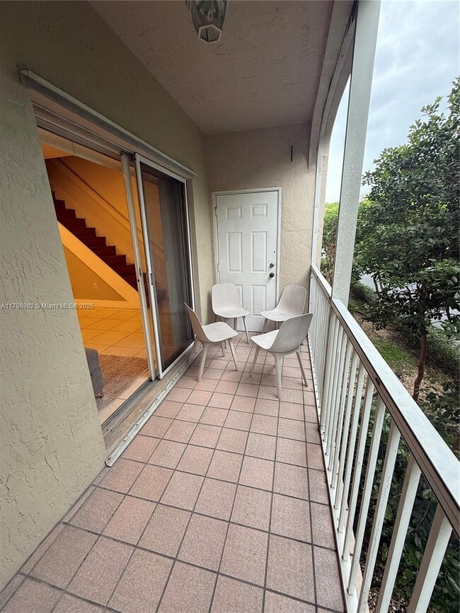 Building Photo - 5660 NW 115th Ct