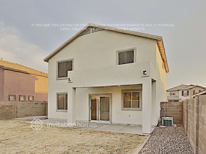 Building Photo - 10638 E Olla Ave