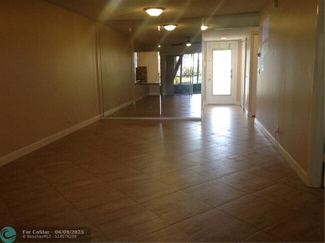 Building Photo - 3550 NW 104th Ave