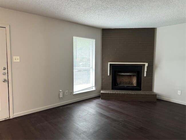 Building Photo - 5400 Agua Caliente Cove